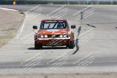 media/Sep-28-2025-24 Hours of Lemons (Sun) [[5dfe0e5f6e]]/12pm (Outside Grapevine)/